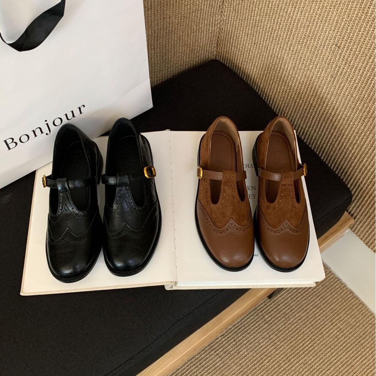 

2025 winter new round head carved suede word with thick heel shallow mouth versatile commuter work women s shoes 39 коричневый