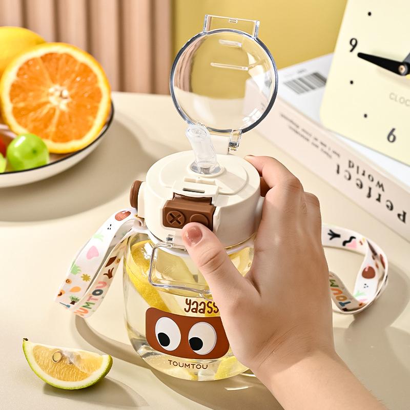 600ml Portable Plastic Straw Water Cup Sports Water Bottle High Value Outdoor Camping Drinking Tools Children's Straw Cup