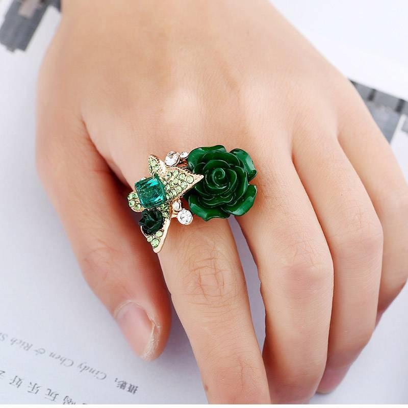5 Color Women Rose Ring Fashion Exquisite Retro Butterfly Accessories Decorative