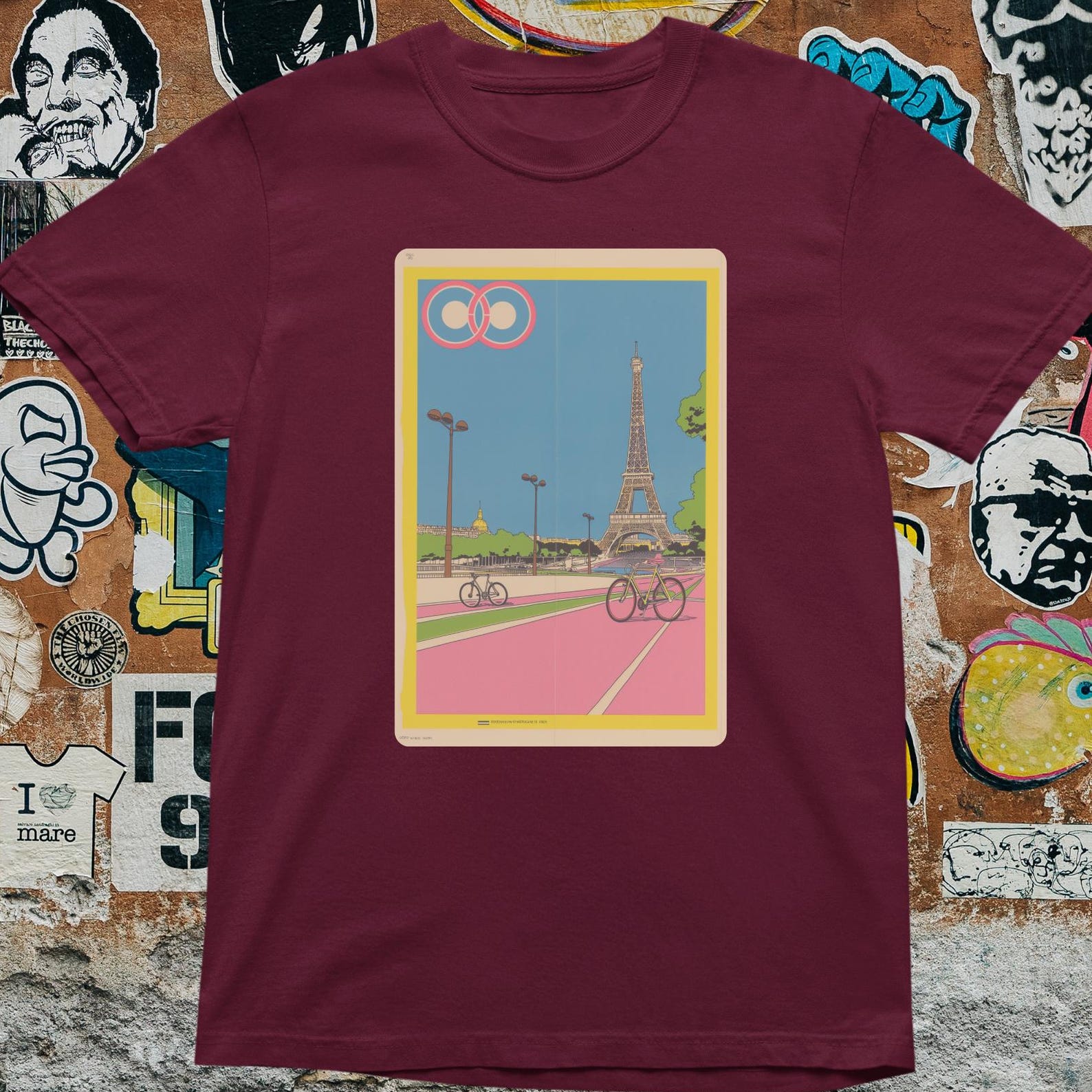 Paris Eiffel Tower Cycling T-Shirt: Retro France Graphic Tee M