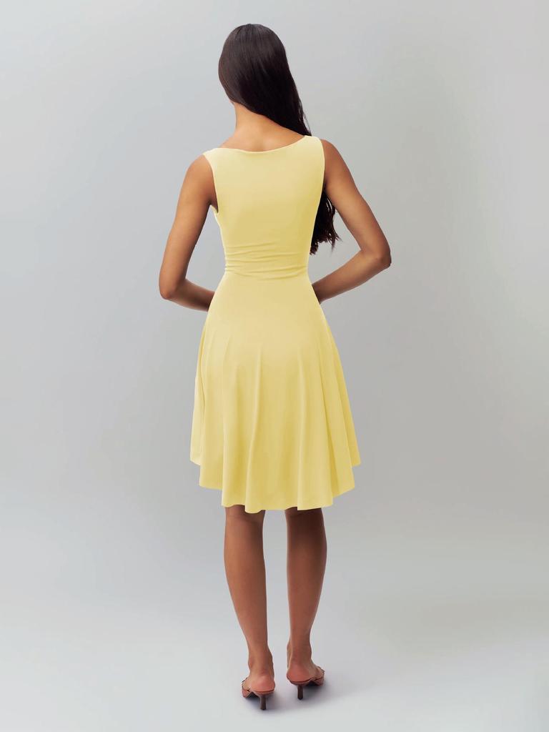 2025 Slim Fit One-Shoulder Sleeveless Dress – Solid Color, Waist-Cinched, Slimming Design