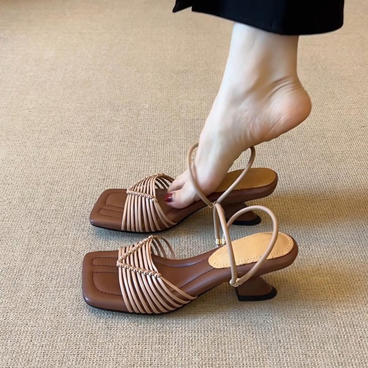 

Sheepskin version~ Soft sole versatile comfortable Roman sandals women s hand-woven leather square head with high heels sandals 34