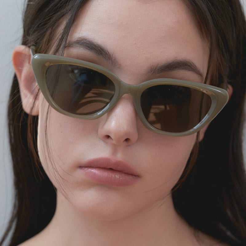 

One Brilliant Nao-OB457-Khaki FREE