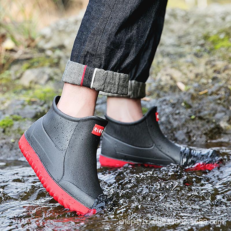 Men's and Women's Rain Boots Short Tube Water Shoes Non-slip Wear-resistant Plus Velvet Rain Boots Waterproof Warm Fishing Shoes Work Shoes