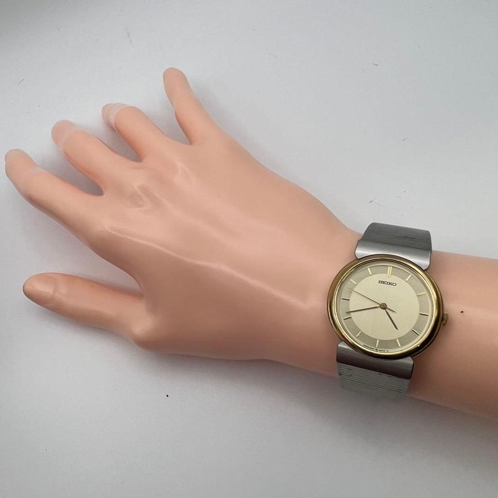 [USED]SEIKO Quartz Slim Dress Watch [Rare/Working] A-30