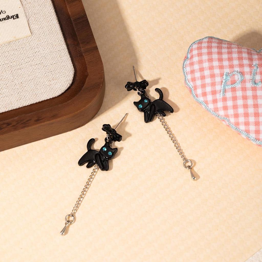 Silver Needle Cute Cat & Bow Asymmetrical Drop Earrings for Women - Sweet Japanese Korean Design