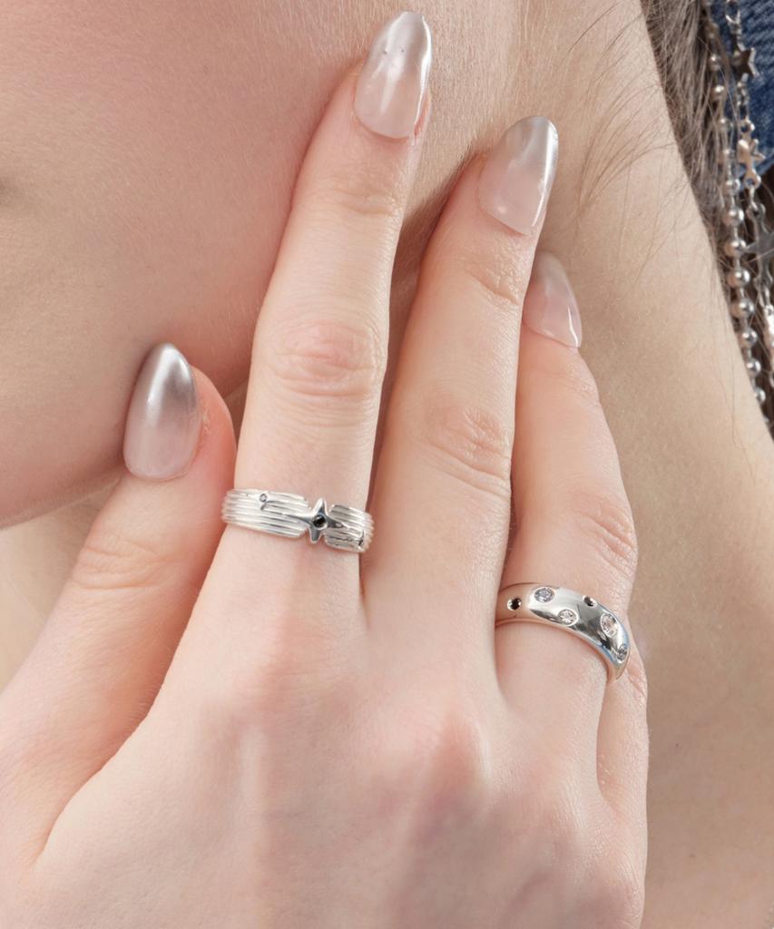 Xanadu Glow Line Ring | Silver