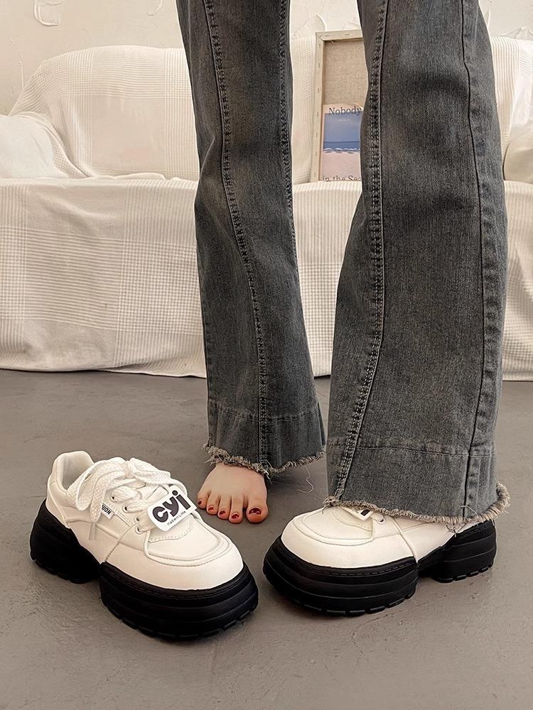 Popular Versatile Little White Shoes Women's Muffin Platform Dad Shoes 2025 Spring and Autumn Super Hot New Niche Heightening Sports Shoes