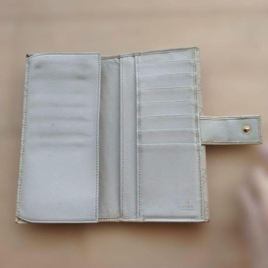 Used GUCCI Gucci GG Long Wallet Leather GD Hardware Guccissima White