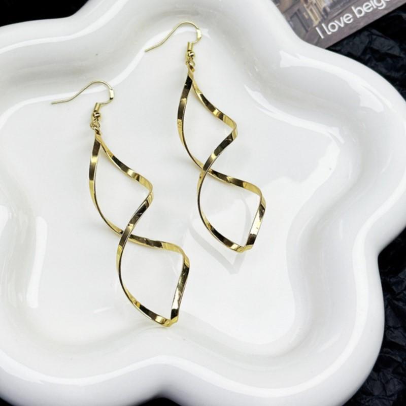 Personalized Spiral Curved Wave Tassel Drop Earrings for Women Korean Stud Earring Jewelry Accessories Pretty Gifts