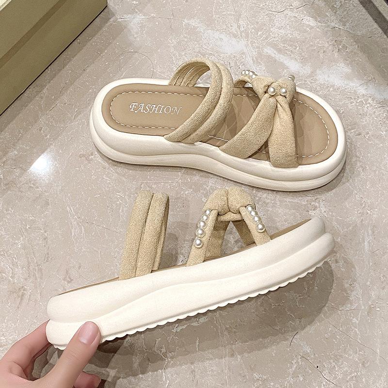 Fairy style slippers female summer wear high heels foreign style beautiful not tired feet muffin women's shoes 2025 new thick-soled sandals