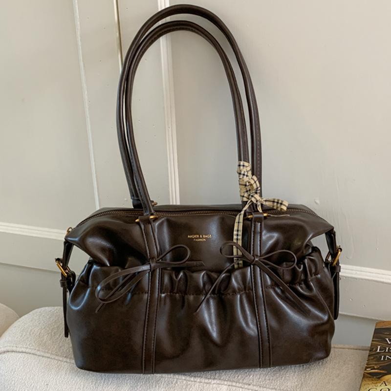 Retro pleated underarm bag women's new trendy portable bowling bag large capacity shoulder tote bag