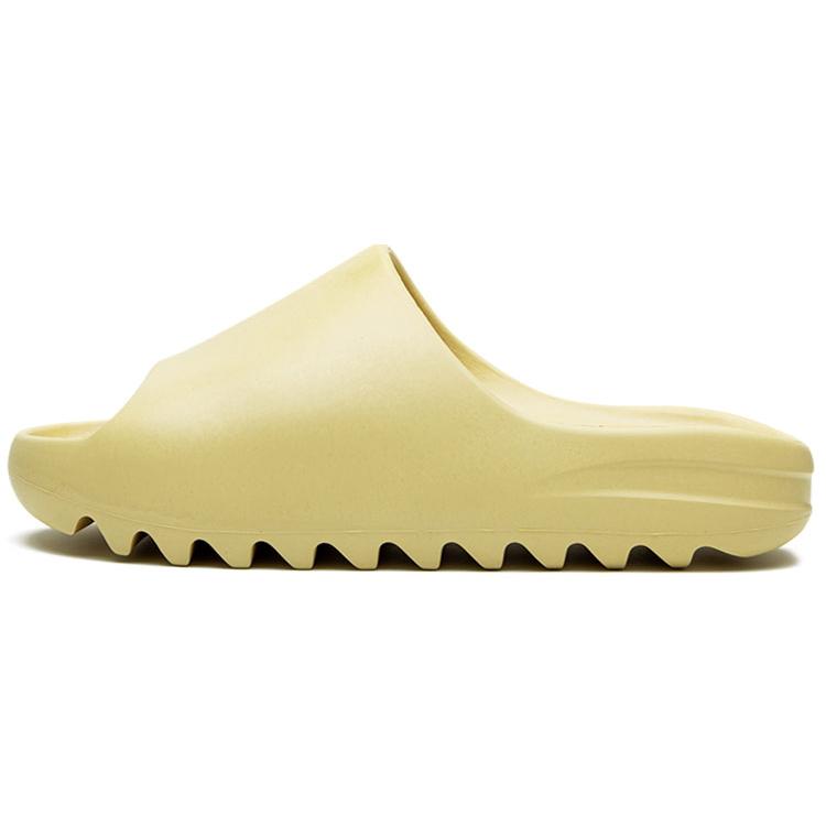 

Adidas Yeezy Slides Desert Sand FW6344 38