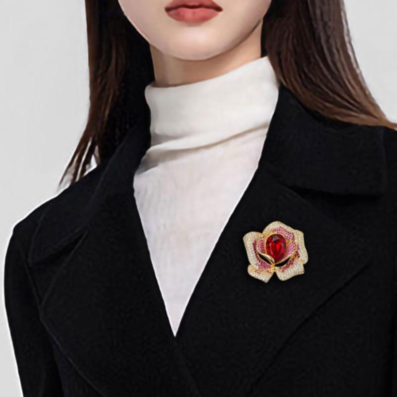 Fashion Exquisite Rhinestone Crystal Flower Brooch for Women Clothing Coat Jewelry Accessries Gifts