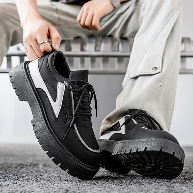 Fashion Black Men's Platform Shoes Niche Design Retro Casual Sneakers Trendy All-match Height-increasing Vulcanized Shoes 2025