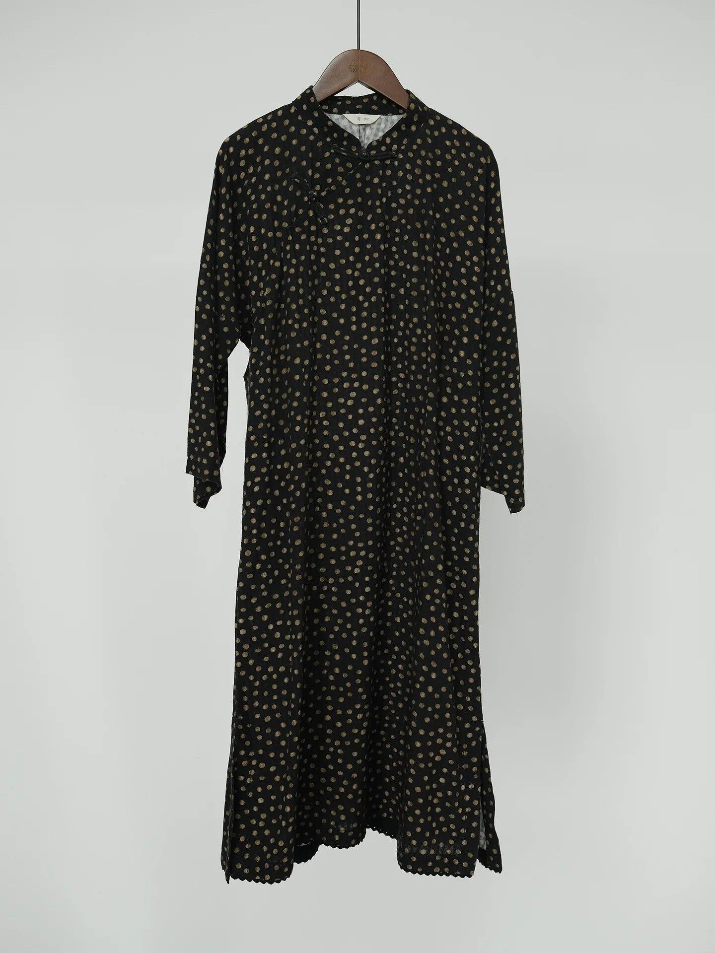 

Johnature женское платье-стойка в китайском стиле в горошек из хлопка и льна, осеннее черное платье Cheongsam с девятью рукавами, женское платье трапециевидной формы L чёрный