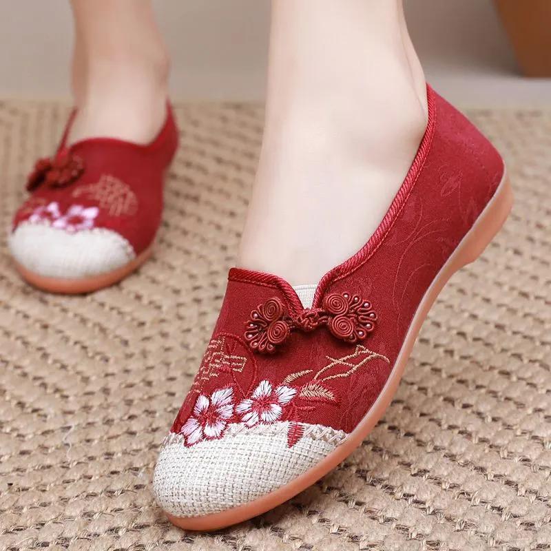 Women Cute Light Weight Anti Skid Red Retro Chinese Traditional Anti Skid Flat Shoes Lady Casual Comfort Shoes Ab506