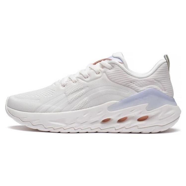 (WMNS) Li-Ning Yuedong 1.0 Cream White Women s ARST032-4 EU 37