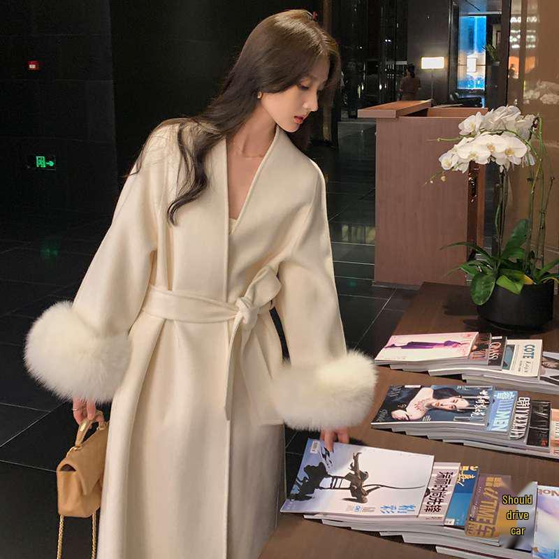 Women's Mid-Length Double-Faced Cashmere Coat with Fox Fur Cuffs for 2025 Autumn/Winter