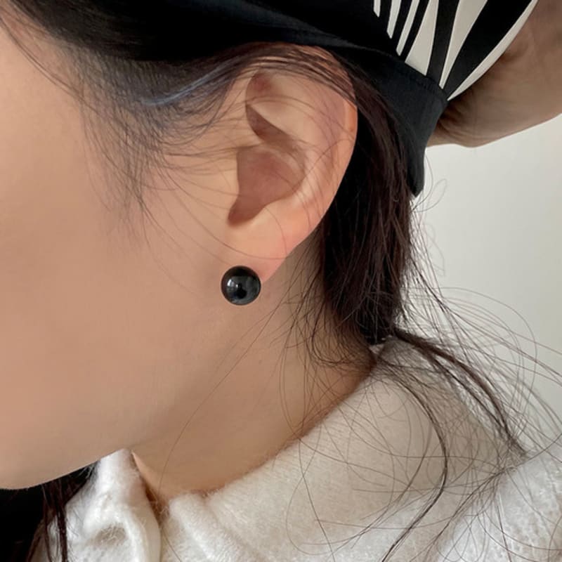 

geegee [silver925] black pearl earring BLACK