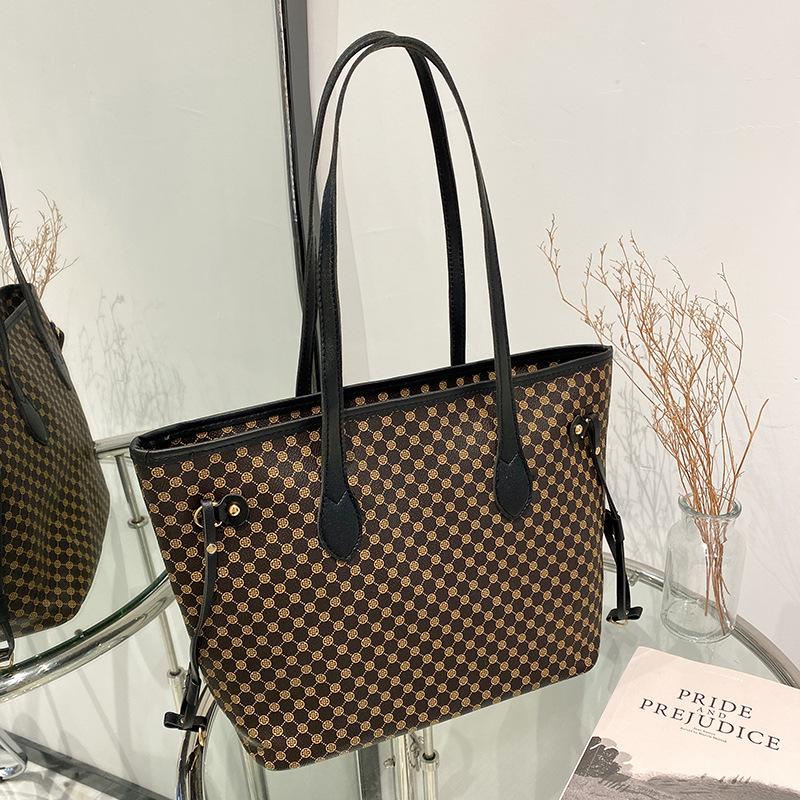 

2023 Retro Printed Large Capacity Women s Shoulder Tote Bag чёрный