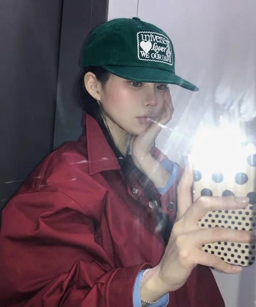 Yunibeoseugameonteu Universe Rubber Patch Washed Cap_Green