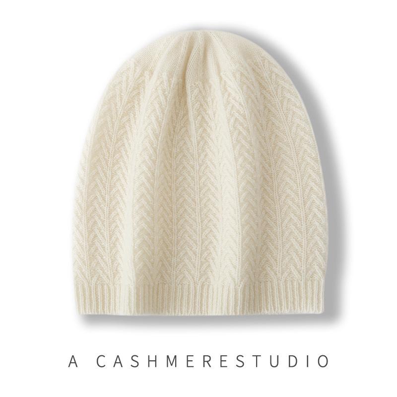 Cashmere Autumn and Winter New Women's High End Solid Color Knitted Cable Warm Fashion Heavy Casual Baotou Hat