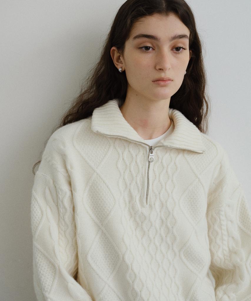 Yulago Cable Half Zip-Up Knit