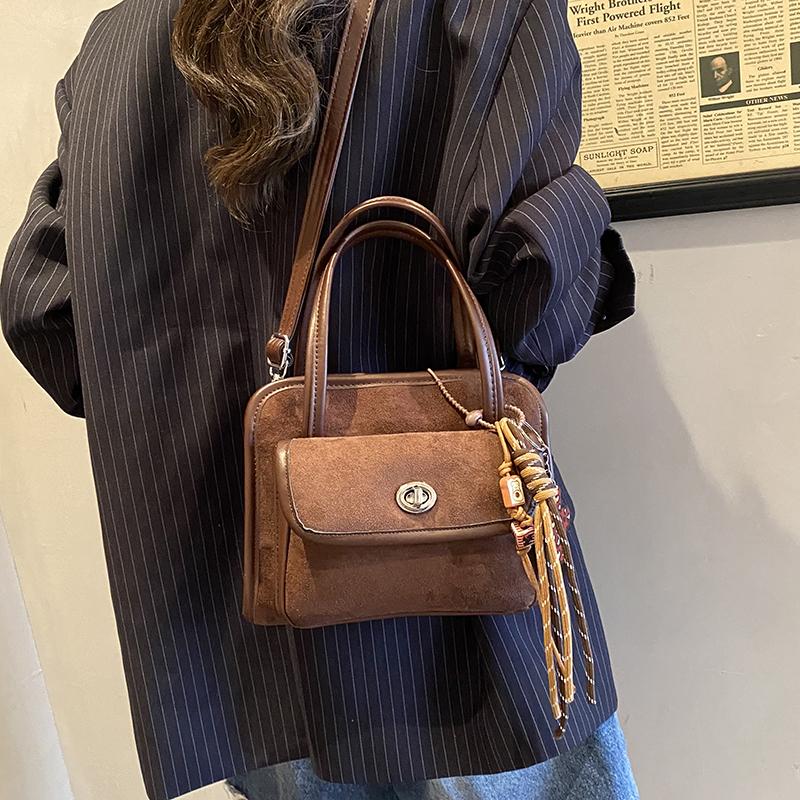 Women'S Mini Suede Shopper Shoulder Bag 2025 Winter Luxury Design Retro Handbags For Women Solid Color Shopping Tote Bags