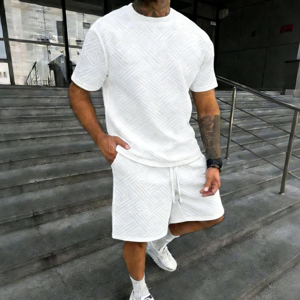 Men's Solid Color Jacquard Round Neck T-shirt and Shorts Sports Set - Spring