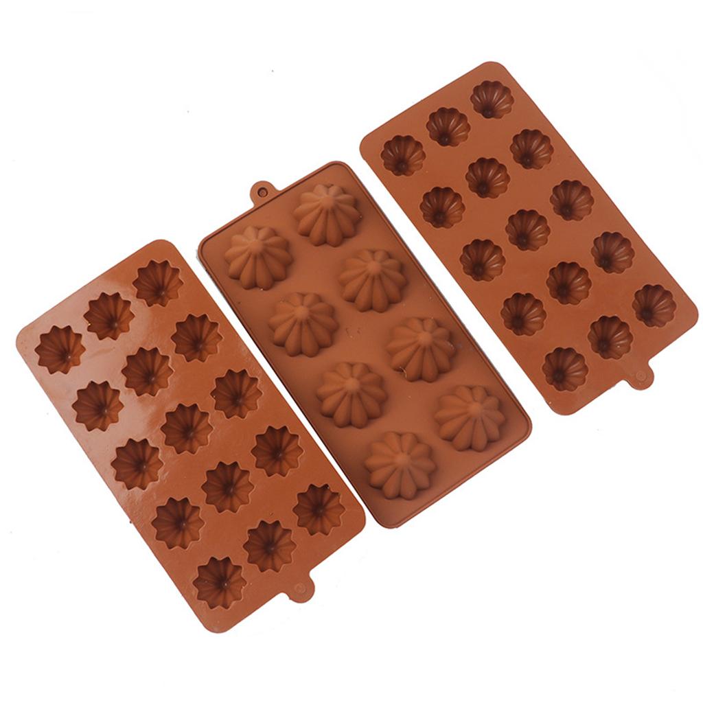 15 Cells Flower-Shaped Chocolate Ice Mold Silicone Cake Decor Mold DIY Baking To