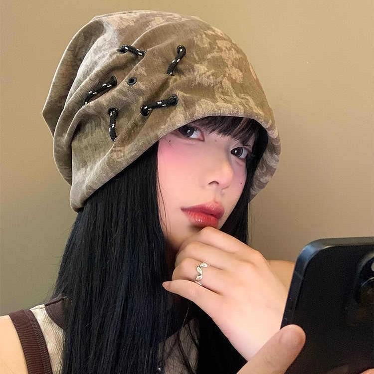 Amerikanischer Retro Ödland Stil Stapelmützen mit vielseitigen Gesichtern für Herbst und Winter Kleine Tinten Kalte Mützen für große Köpfe und winddichte Kopfmützen Trendy