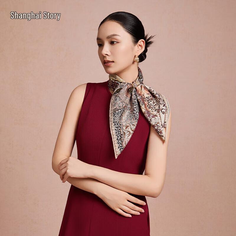 

Shanghai Story Tree of Life Double-Sided Silk Wool Scarf 65*65cm