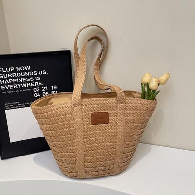 Fresh, Sweet and Large-capacity Spring and Summer Straw Woven Bag, New Bag, Shoulder Underarm Bag, Women's Woven Vegetable Basket Bag.