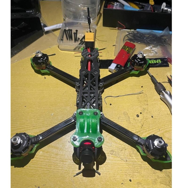 RS2205 2205 2300KV CW CCW Brushless Motor for Fast Speed Quadcopters Ensuring Stable Long Operation