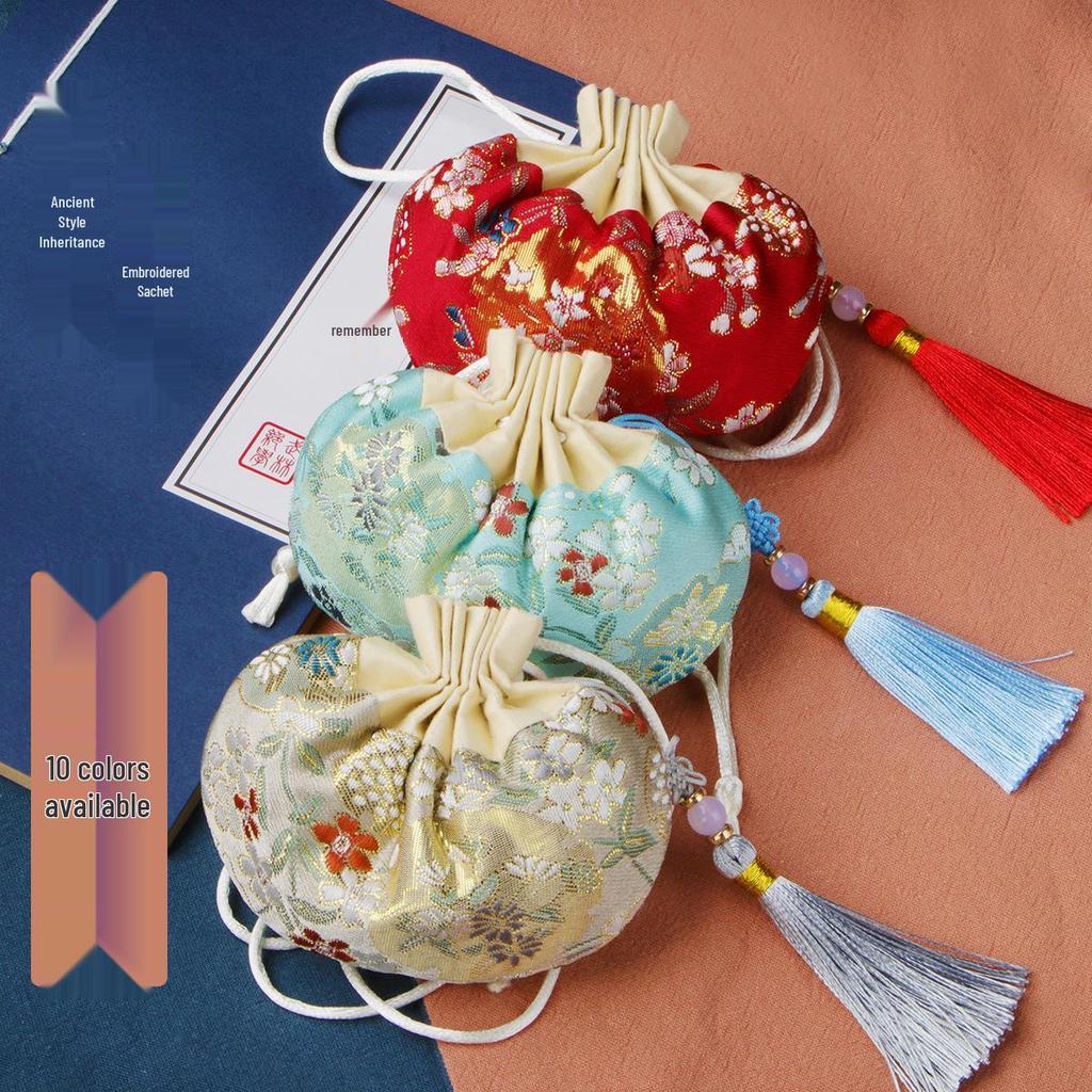 Dragon Boat Festival Hanfu Scent Sachet: Embroidered Mosquito Repellent Coin Purse Necklace