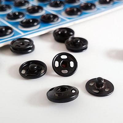 Małe Metalowe Zatrzaski Zatrzaskowe Guzik Napowy Szycie Scrapbooking DIY Dekor