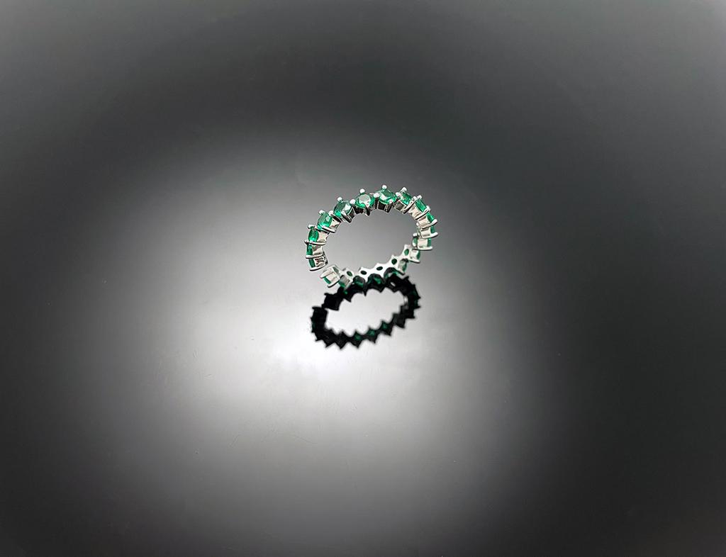 Wooing 4-Prong 3Mm Silver Compass Layering Ring Green Stone