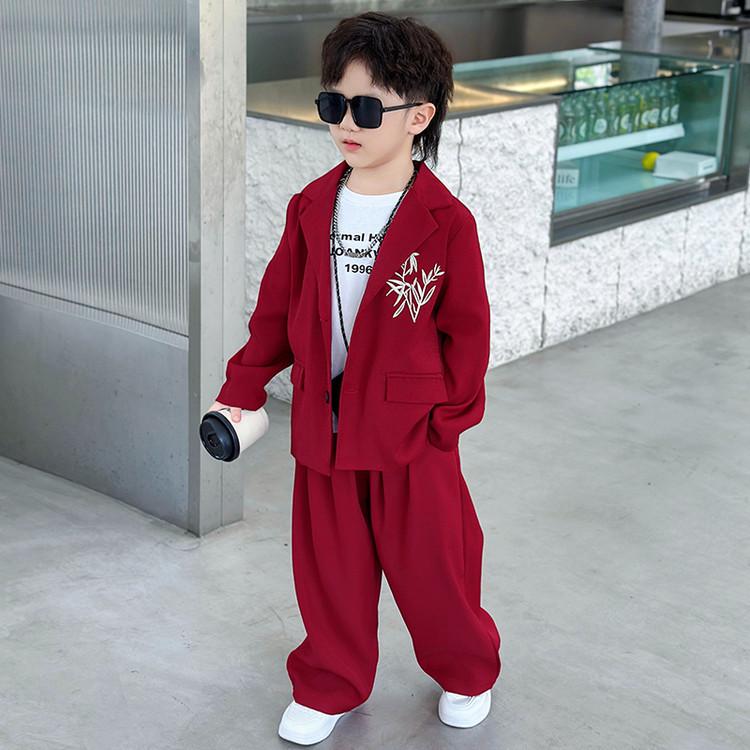 New Chinese Style Boys' Hanfu Suit: Embroidered Ancient Performance Costume for Kids