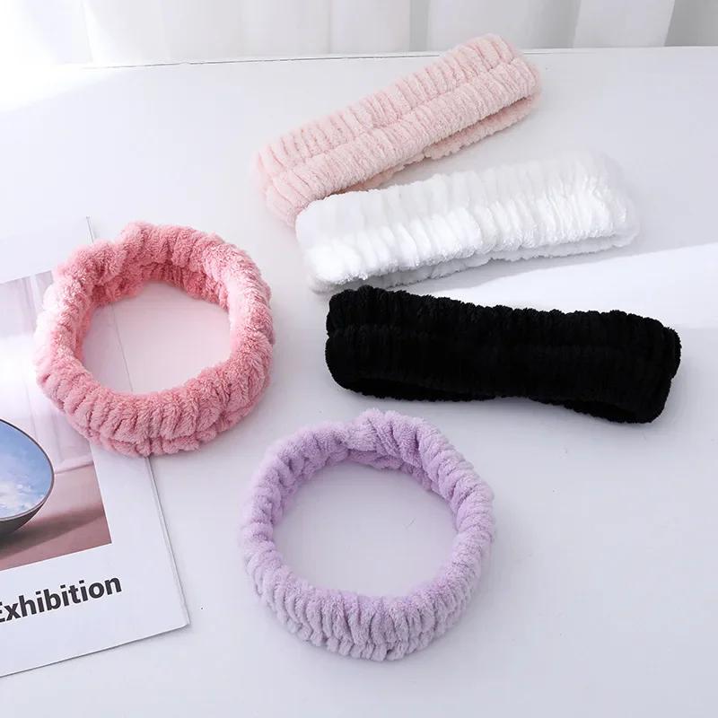 3 Bucăți Modă Brățări de Spălat pentru Încheietură Scrunchies Bandă Pufosă pentru Cap Spa Coral Fleece Bandă pentru Cap pentru Spălat Fața Machiaj Duș Îngrijirea Pielii