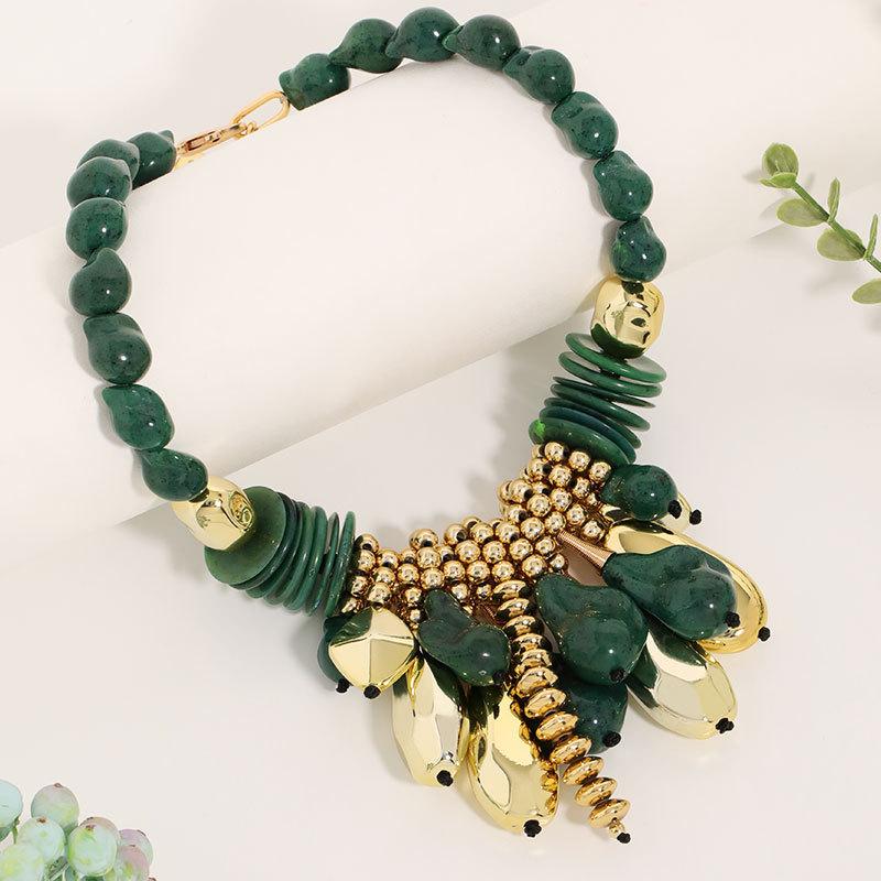 1PC European and American Luxury Style Gold Metal Multi-material Mix and Match Necklace, Retro Exaggerated Personality Collarbone Chain