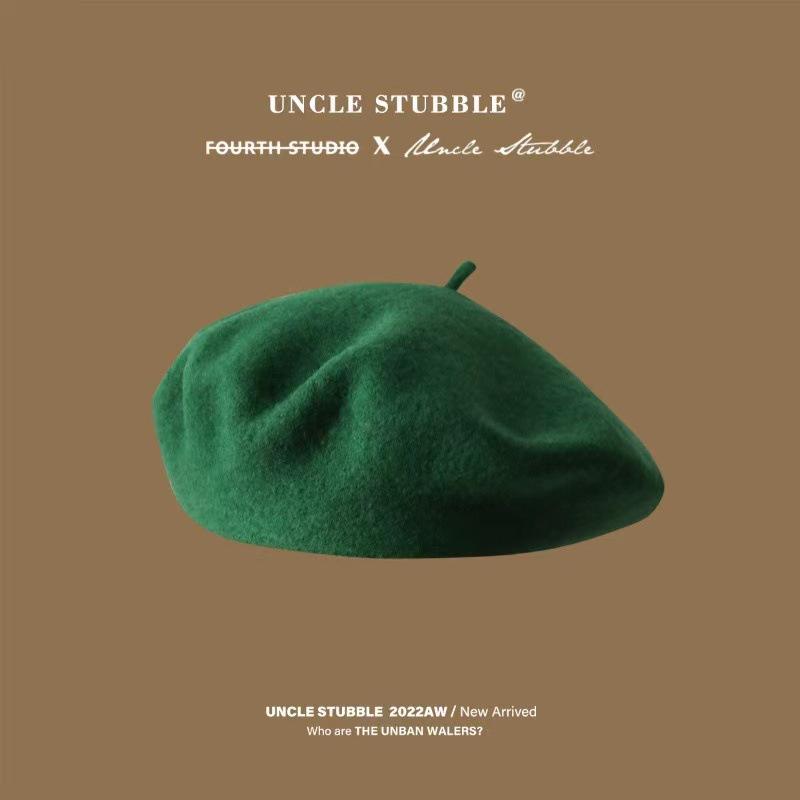 Nowy kapelusz w jednolitym kolorze beret dziewczęcy jesień i zima prezenty pokazują twarz mały retro malarz kapelusz