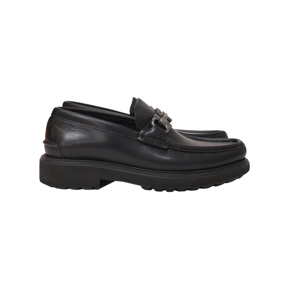 

Salvatore Ferragamo Лоферы из черной кожи черного цвета UK 5.5
