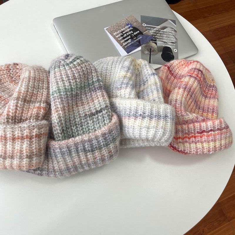 Minority Gradient Knitted Hat Mixed Thread Winter Warm Knitted Yarn Hat Cold Hat for Women
