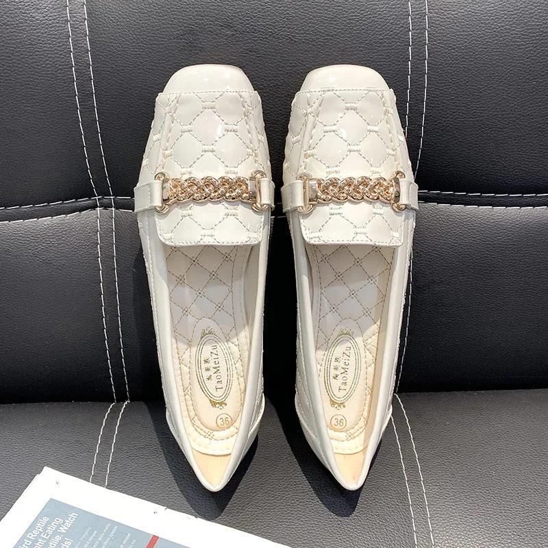 New Luxury Women's Flat Shoes Soft Leather Soft Bottom Square Head Shallow Mouth Work Shoes Trend Versatile Casual Shoes