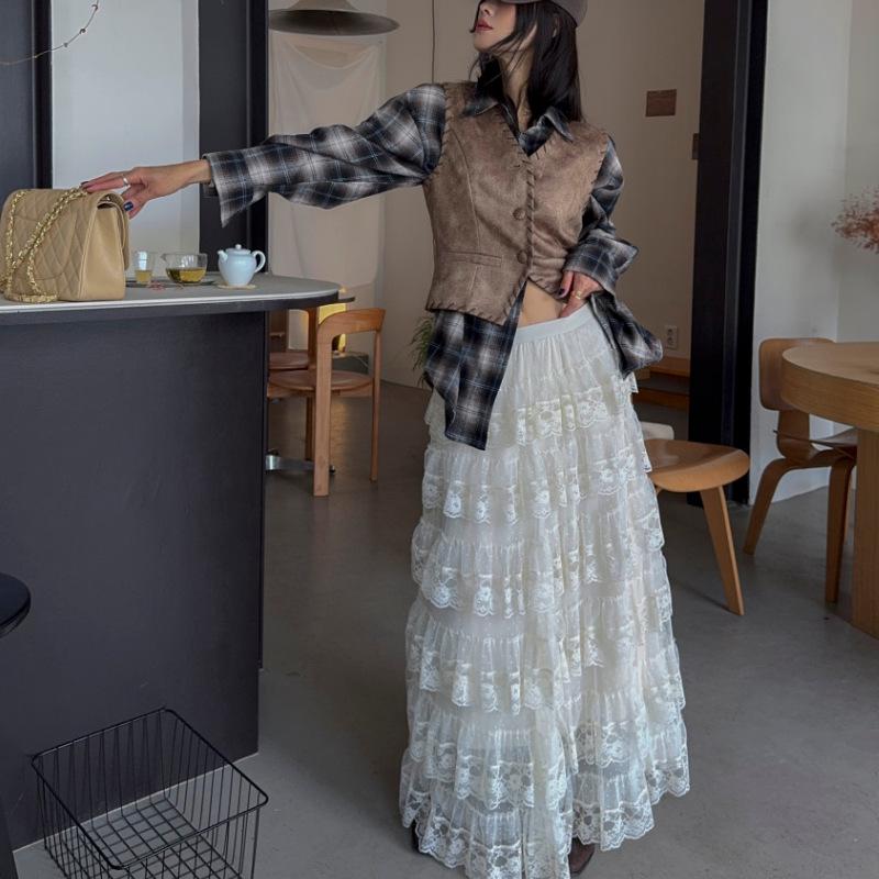 2026 Early Spring Sweet Lace Mesh Layered High Waist Skirt for Women