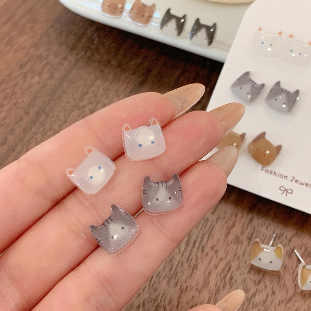 Exquisite Cute Cat Stud Earring for Women Sweet Girls Resin Small Earrings Set Korean Fashion Jewelry Accessories Gifts
