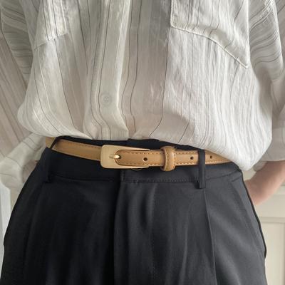 Ceinture fine en cuir pour femme, élégante, avec boucle carrée, idéale pour les jeans et les pantalons