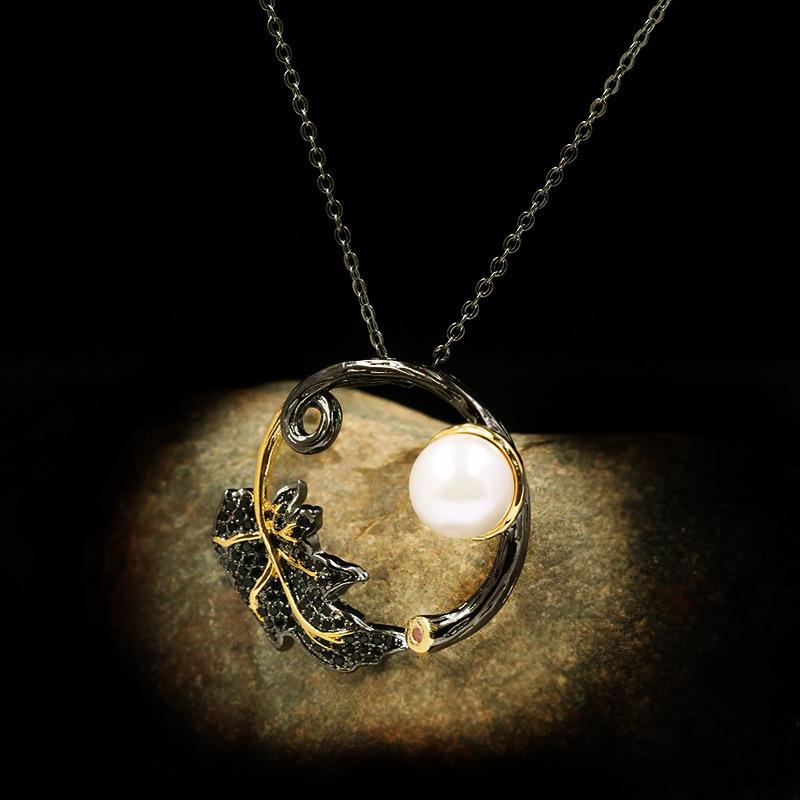 Niche Pearl Pendant Drape Necklace Female Long Black Gold Freshwater Design Two-Color Necklace Versatile Copper