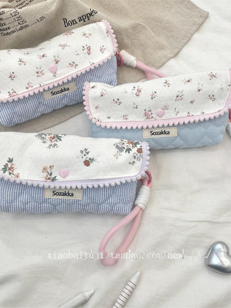 Korean Style Floral Pencil Case - Large Capacity, Multifunctional Stationery Box